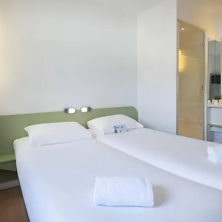 Ibis Budget Ajaccio-2